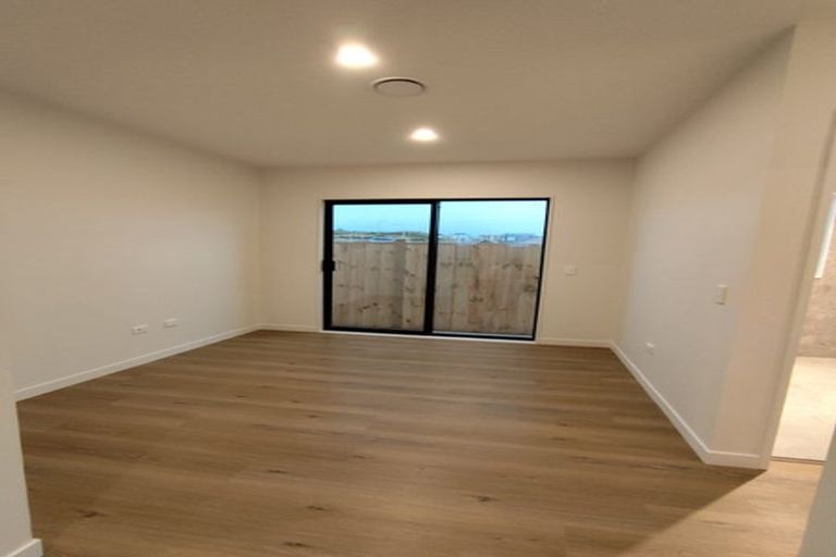 Photo of property in 31 Ascent Street, Flat Bush, Auckland, 2019