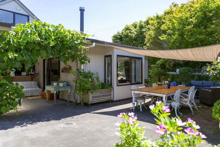 Photo of property in 66 Shepherd Road, Waipahihi, Taupo, 3330