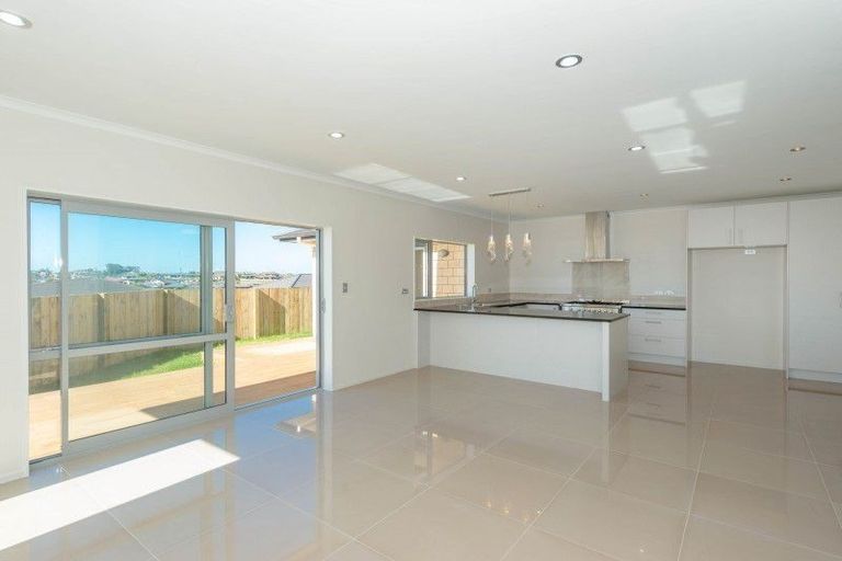 Photo of property in 3 Ella Place, Grandview Heights, Hamilton, 3200