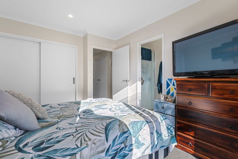 Photo of property in 5 Gaynor Way, Te Puke, 3119