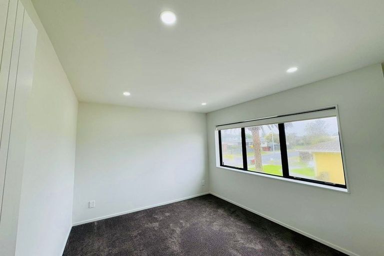 Photo of property in 1/30 Arnwood Street, Manurewa, Auckland, 2102