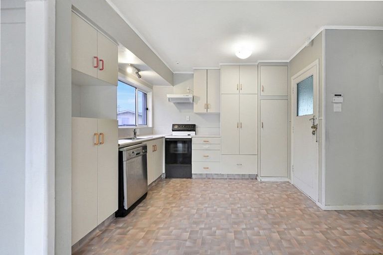 Photo of property in 57 Morris Road, Hillcrest, Hamilton, 3216