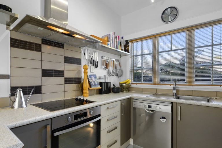 Photo of property in 99 Flockton Street, Mairehau, Christchurch, 8013