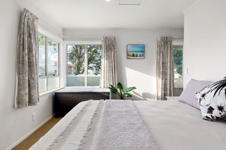 Photo of property in 4 Hillary Street, Waihi Beach, 3611