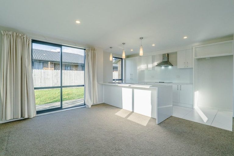 Photo of property in 221 Old Wairoa Road, Papakura, 2110