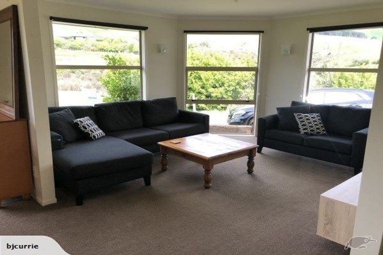 Photo of property in 8 Shere Lane, Linton, Palmerston North, 4472