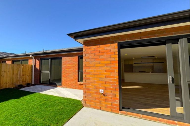 Photo of property in 7 Waruhia Crescent, Rototuna North, 3281