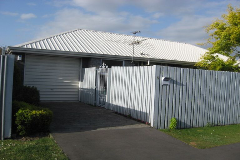 Photo of property in 5 Hammersley Avenue, Shirley, Christchurch, 8013