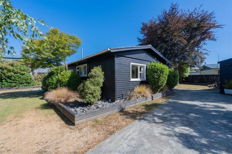 Photo of property in 65 Quintin Drive, Te Anau, 9600