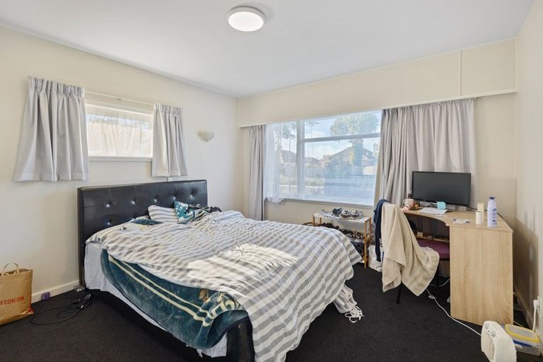 Photo of property in 265 Cranford Street, St Albans, Christchurch, 8052