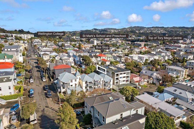 Photo of property in Westgate Flats, 12/36 Queen Street, Mount Victoria, Wellington, 6011