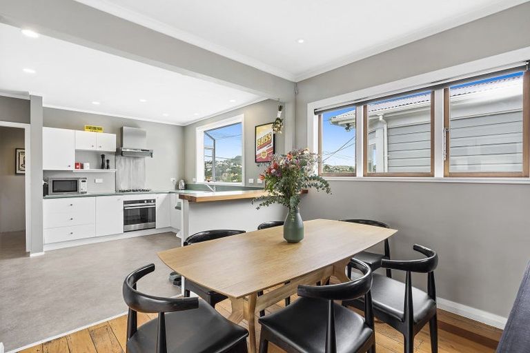 Photo of property in 36 Kaihuia Street, Northland, Wellington, 6012