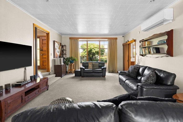 Photo of property in 36 Kaiapo Road, Camberley, Hastings, 4120