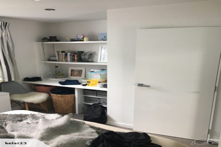 Photo of property in 33a Waimea Street, Westown, New Plymouth, 4310