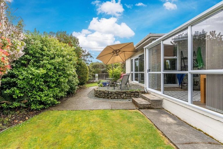 Photo of property in 114 Ruru Avenue, Otatara, Invercargill, 9879