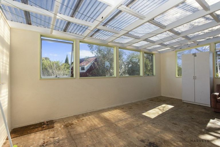 Photo of property in 42a Woodglen Road, Glen Eden, Auckland, 0602