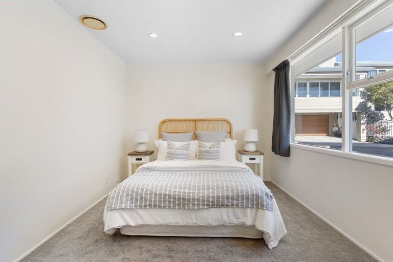 Photo of property in 19 Cherry Road, Bucklands Beach, Auckland, 2014