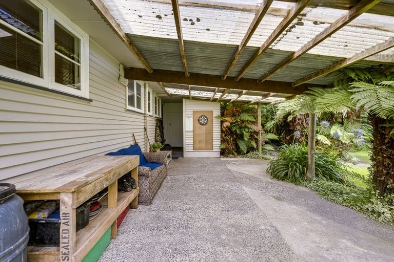 Photo of property in 1447 Ridgemount Road, Tutira, Napier, 4188