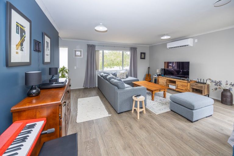 Photo of property in 1 Rene Way, Huntington, Hamilton, 3210