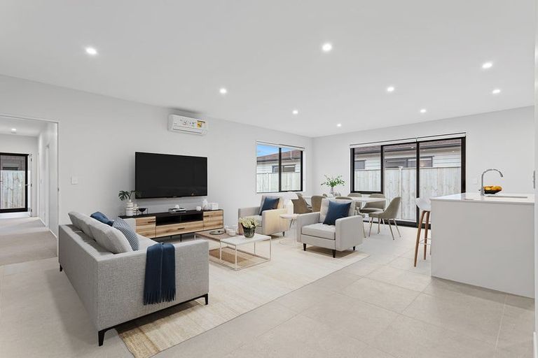 Photo of property in 124 Te Napi Drive, Takanini, Auckland, 2112