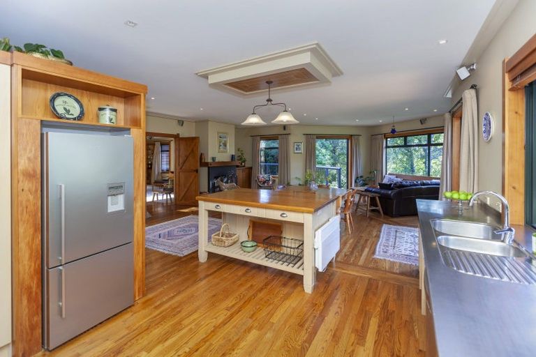 Photo of property in 111 Ngarara Road, Waikanae, 5036