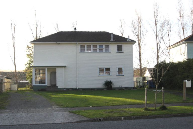 Photo of property in 9 Prouse Crescent, Naenae, Lower Hutt, 5011