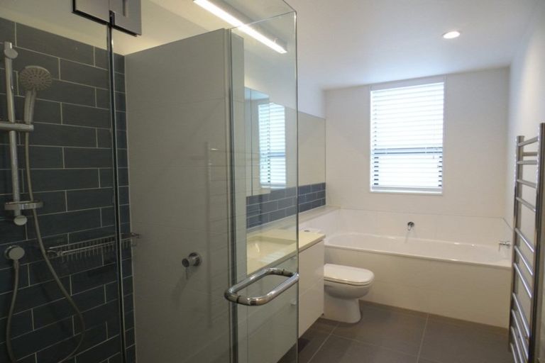 Photo of property in 242 Hobsonville Point Road, Hobsonville, Auckland, 0616