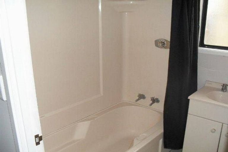 Photo of property in 3/34 Plunket Avenue, Papatoetoe, Auckland, 2104