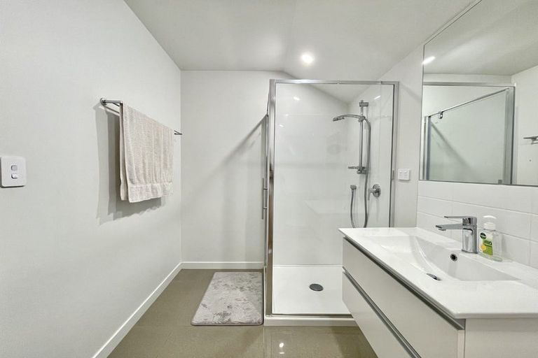 Photo of property in 8/170 Fraser Avenue, Johnsonville, Wellington, 6037