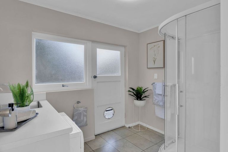 Photo of property in 17 Bernard Street, Chedworth, Hamilton, 3210