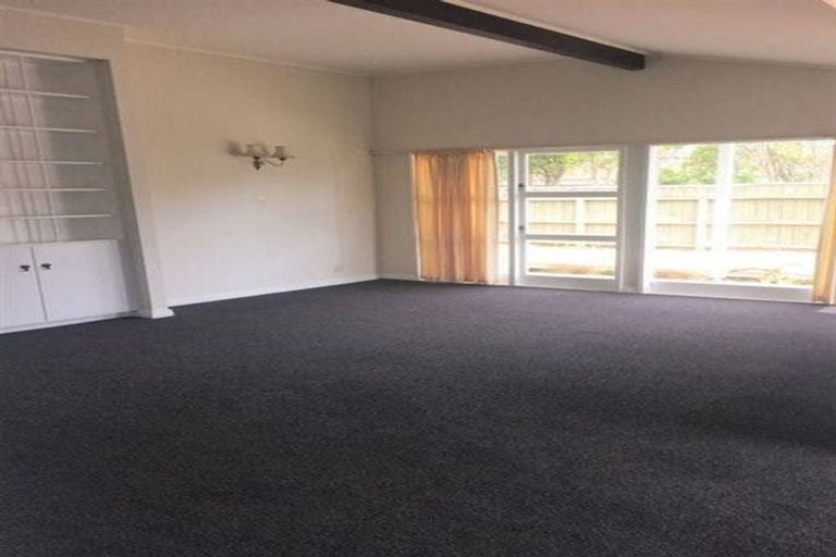 Photo of property in 51 Wai-iti Crescent, Woburn, Lower Hutt, 5010