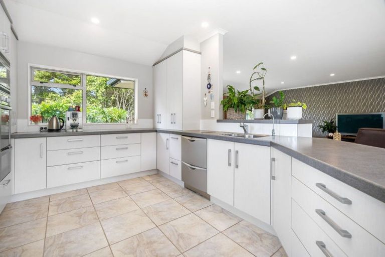 Photo of property in 72 Tawhai Place, Parahaki, Whangarei, 0112