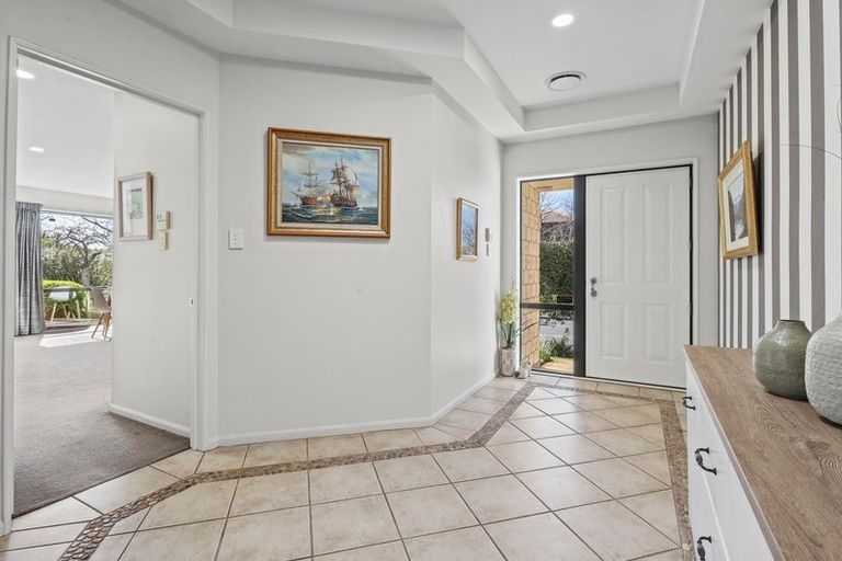 Photo of property in 16 Limes Avenue, Parklands, Christchurch, 8083