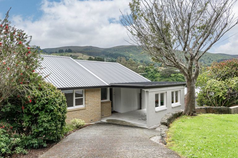 Photo of property in 5 Upland Street, Helensburgh, Dunedin, 9010