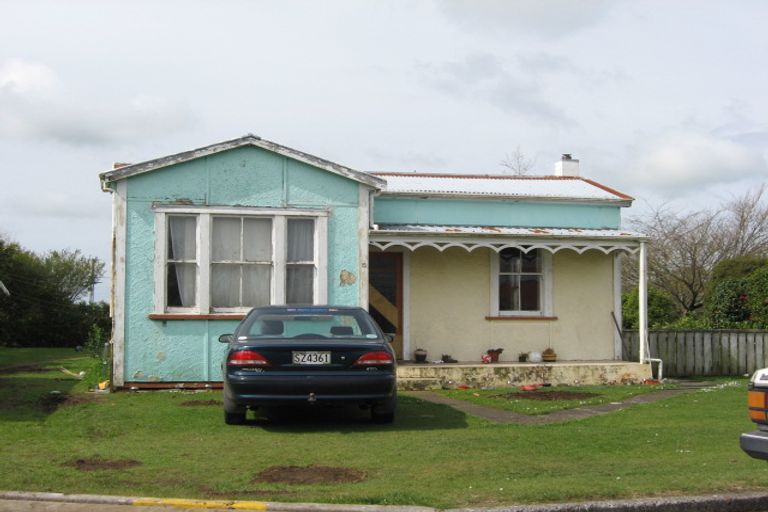 Photo of property in 15 James Street, Inglewood, 4330