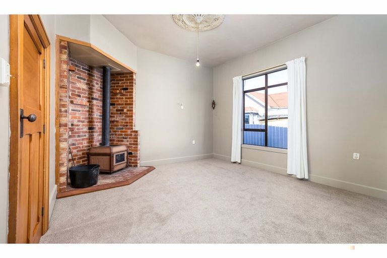 Photo of property in 12 Harris Street, Waimate, 7924