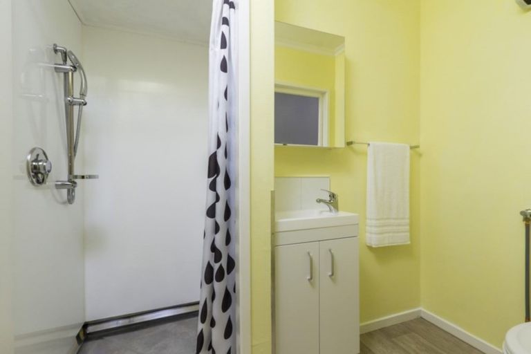 Photo of property in 2/151 Parkers Road, Tahunanui, Nelson, 7011