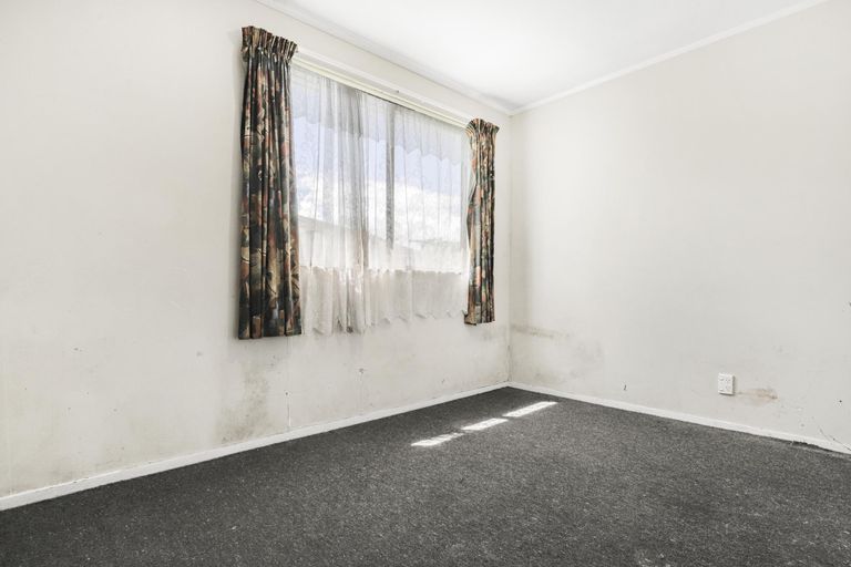 Photo of property in 1/14 Etherton Drive, Weymouth, Auckland, 2103