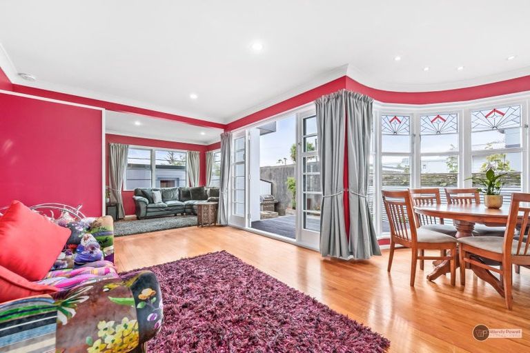 Photo of property in 1 Meadows Avenue, Waiwhetu, Lower Hutt, 5010