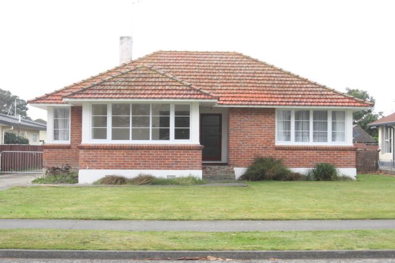 Photo of property in 42 Russell Road, Marewa, Napier, 4110