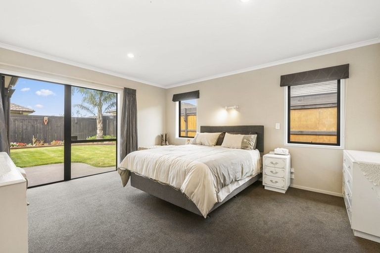 Photo of property in 54 Carroll Place, Owhata, Rotorua, 3010