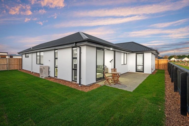 Photo of property in 7 Mills Road, Marshland, Christchurch, 8051
