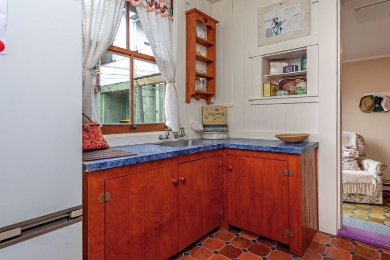 Photo of property in 2 Aputa Avenue, Te Puru, Thames, 3575