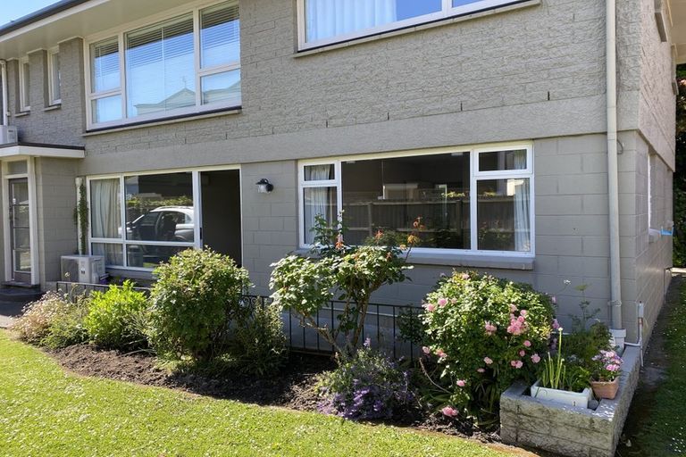 Photo of property in 2/121a Papanui Road, Merivale, Christchurch, 8014