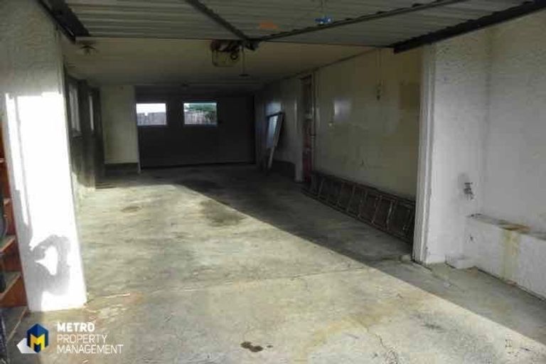 Photo of property in 45 Cliffs Road, Saint Clair, Dunedin, 9012