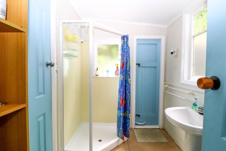 Photo of property in 116 Thames Coast Sh25 Road, Whakatete Bay, Thames, 3575