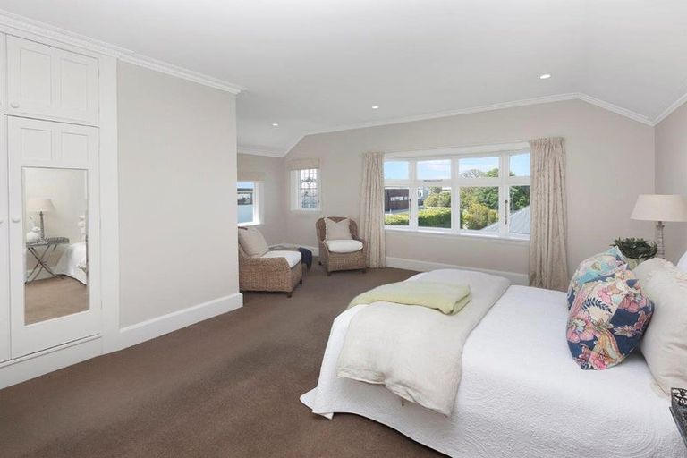 Photo of property in 37 Winchester Street, Merivale, Christchurch, 8014