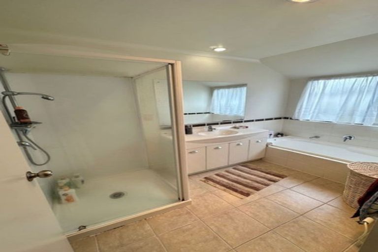 Photo of property in 311 Chapel Road, Flat Bush, Auckland, 2016