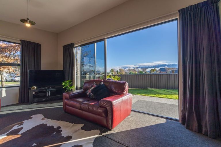 Photo of property in 21 Pop Andrew Drive, Te Anau, 9600