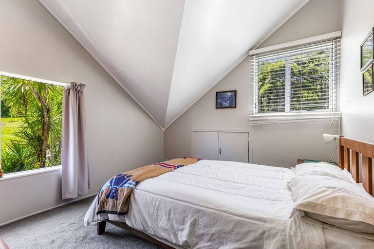 Photo of property in 17 Yelash Road, Massey, Auckland, 0614